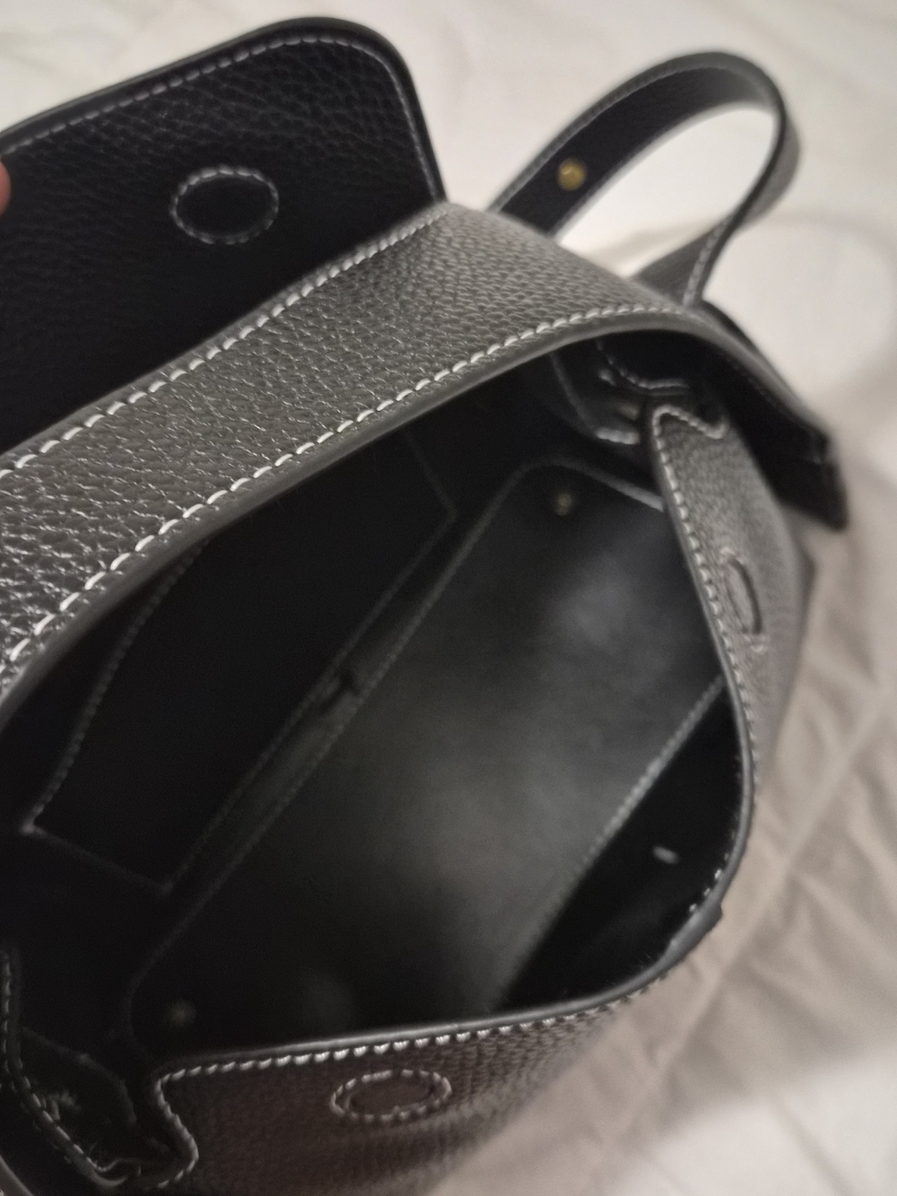 Songmont Black Pebbled Leather Crossbody - Picture 8 of 9